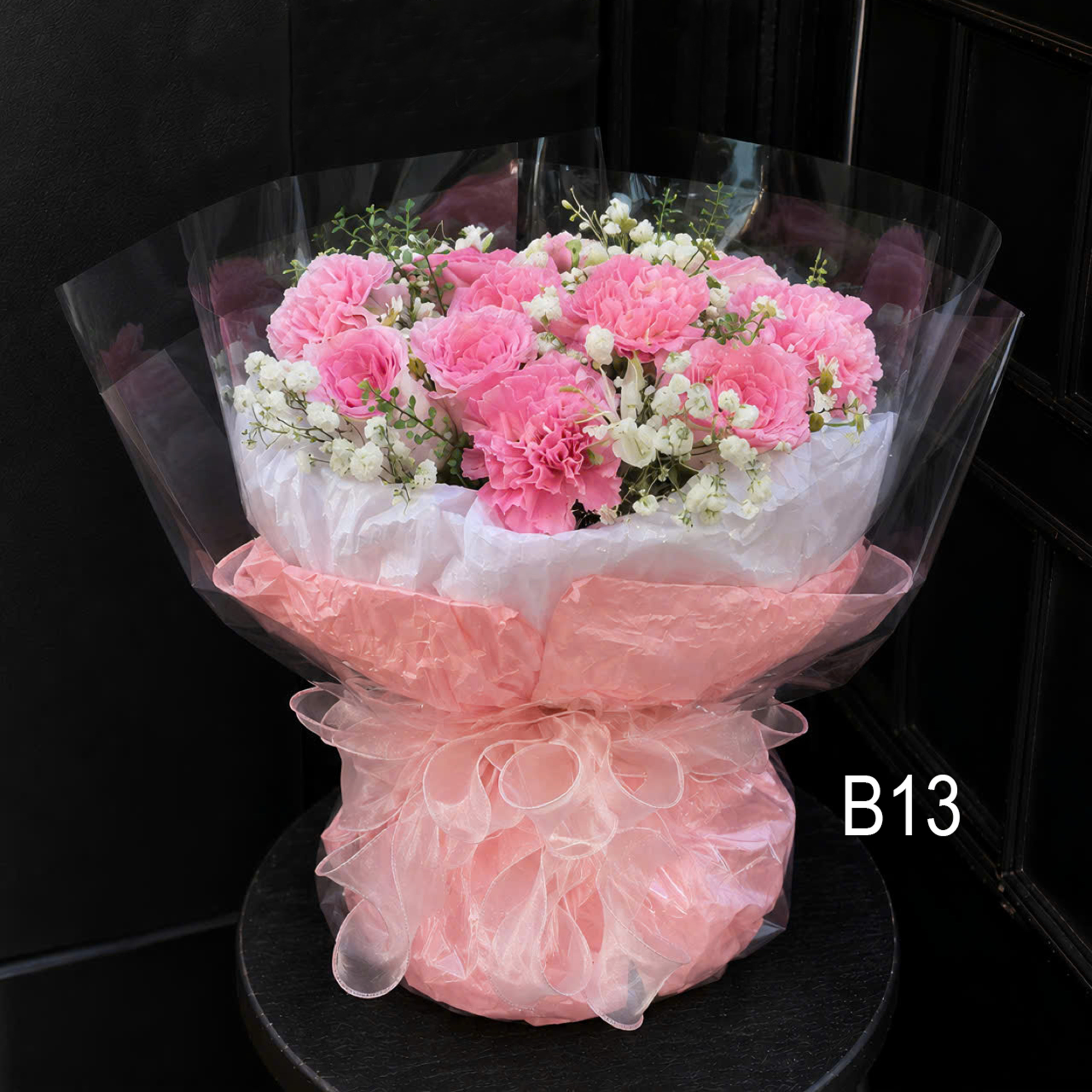 Bó Hoa Cẩm Chướng Hồng Dịu Dàng