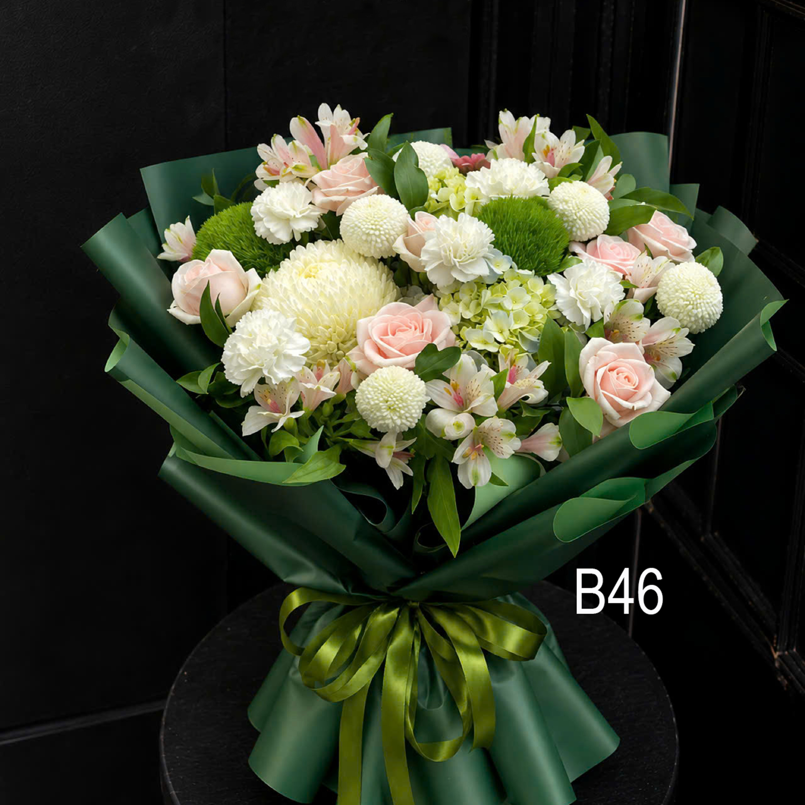 Bó Hoa Trắng Xanh Tươi Mát